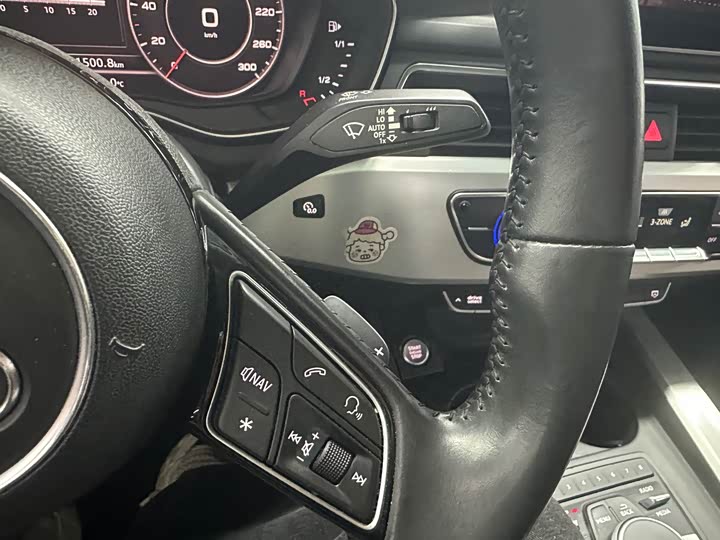 Audi A4L 2018 30 40 TFSI — фото 14