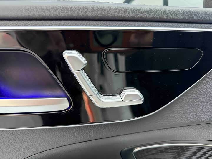 Mercedes-Benz C-Class 2022 C 200 L — фото 14