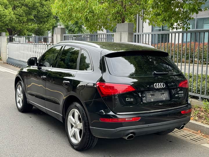 Audi Q5 2017 40 TFSI — фото 14