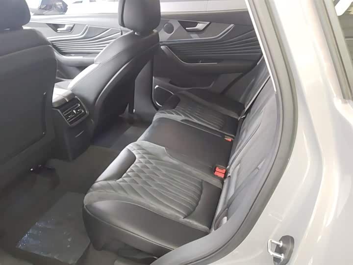 Hongqi HS5 2023 2.0 T Pro — фото 17