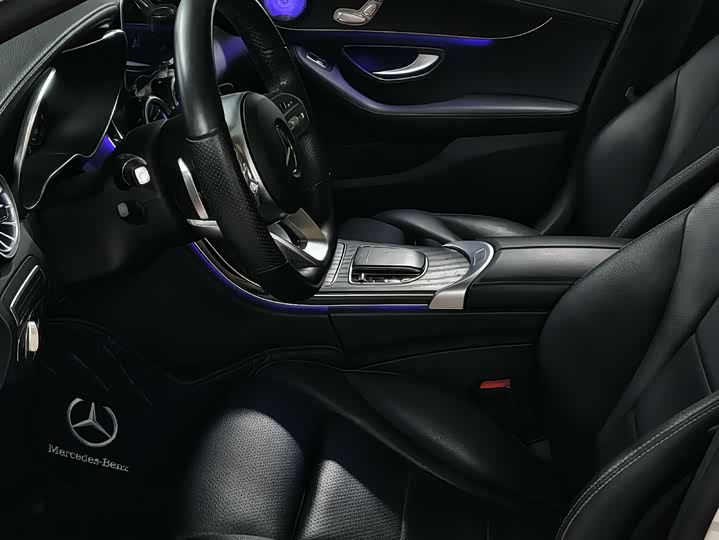 Mercedes-Benz C-Class C 260 L — фото 5