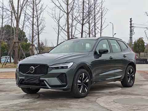 Volvo XC60 2026 B 5 4 WD — фото 41
