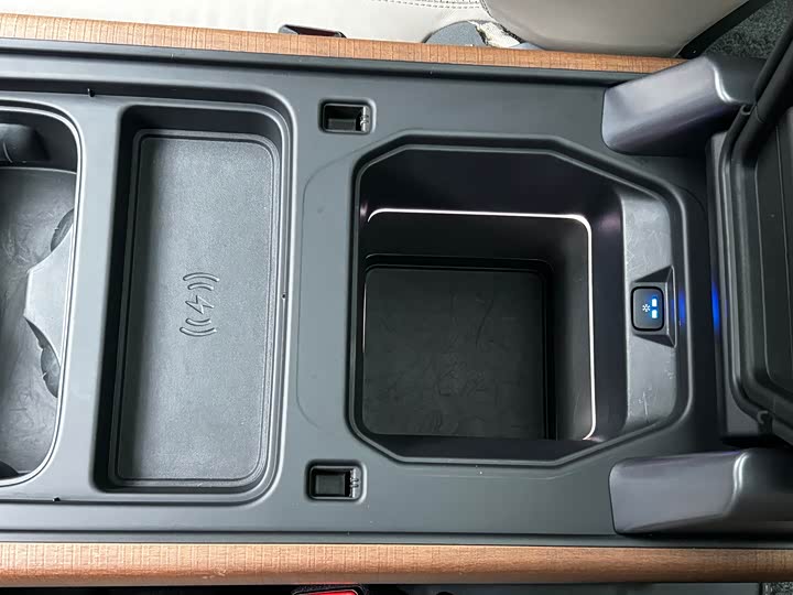 Land Rover Defender — фото 25