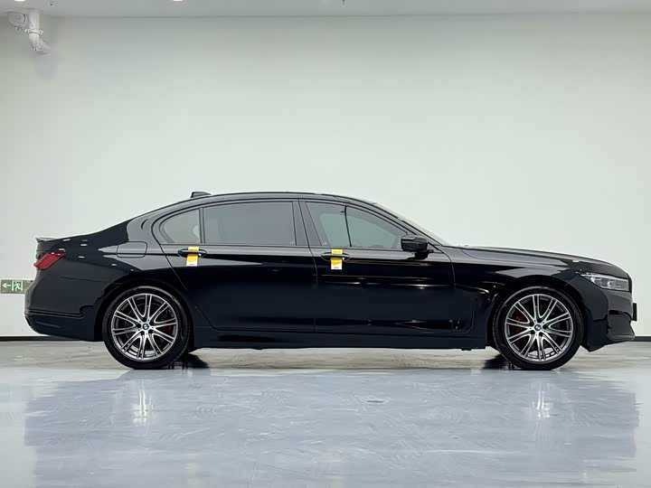 BMW 7-Series 2019 750 Li x Drive V 8 — фото 14