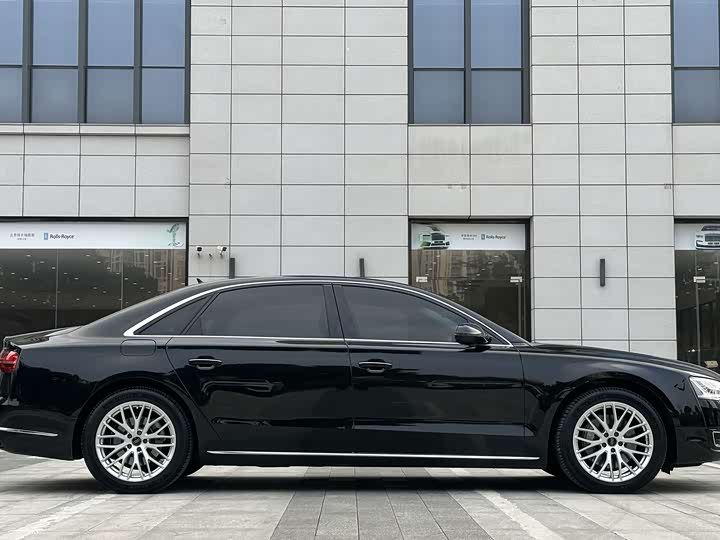Audi A8 2016 A 8 L 45 TFSI quattro Luxury — фото 7