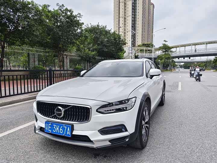 Volvo V90 2023 Cross Country B 5 AWD