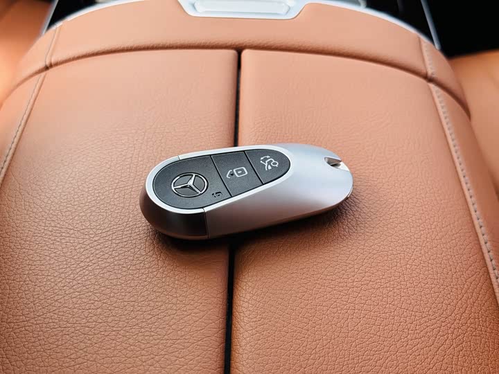 Mercedes-Benz S-Class 2024 S 400 L — фото 24