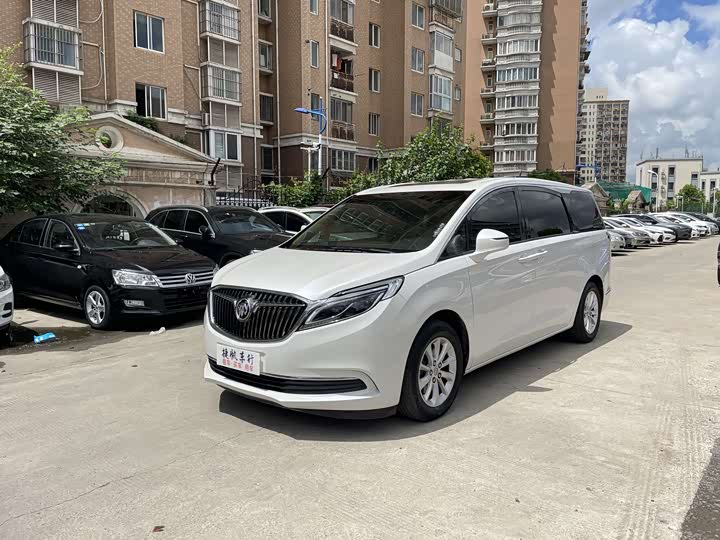 Buick GL 8 2018 ES 28 T VI