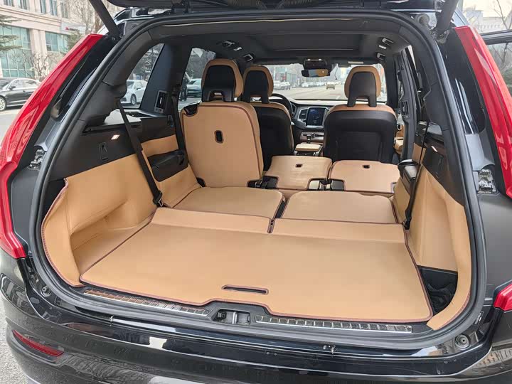 Volvo XC90 2018 T 6 7 — фото 11