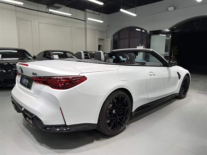 BMW M4 2024 M 4 M x Drive — фото 4