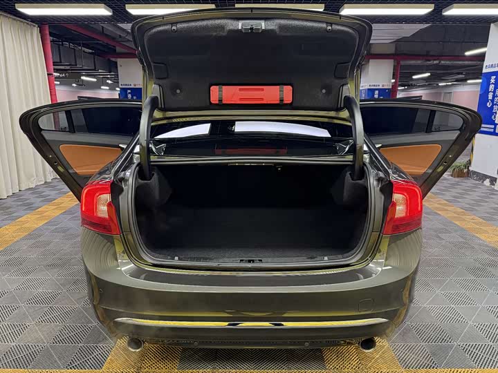 Volvo S60 2018 S 60 L T 4 — фото 36