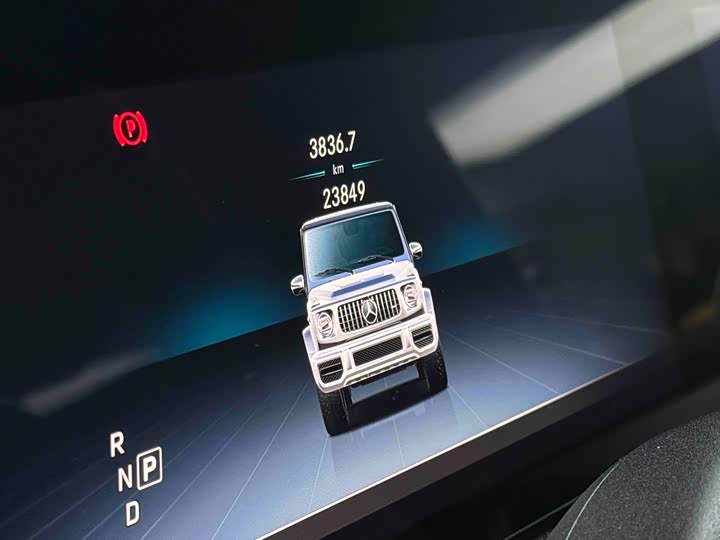 Mercedes-Benz G-Class 2022 AMG G 63 — фото 9