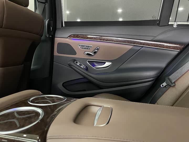 Mercedes-Benz S-Class 2017 S 320 L — фото 21