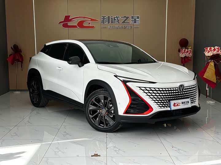 Changan UNI-T 2020 1.5 T Flagship — фото 3