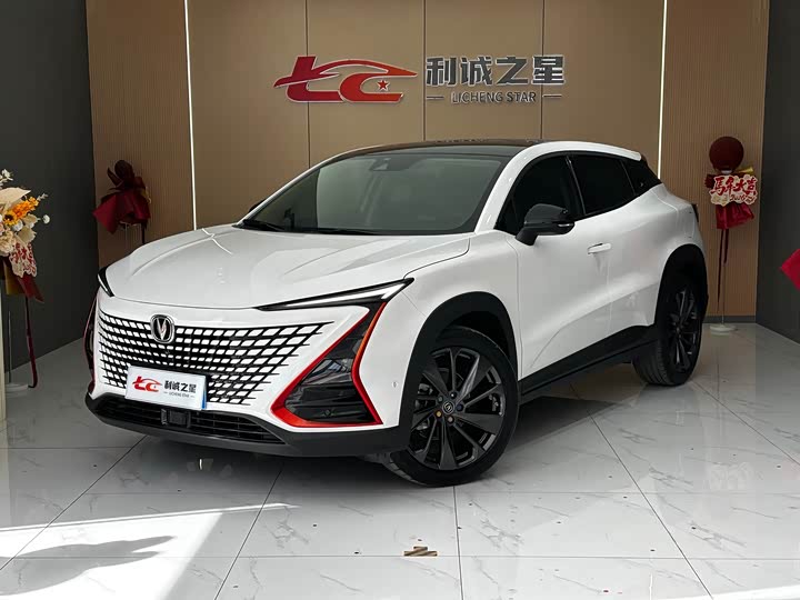 Changan UNI-T 2020 1.5 T Flagship — фото 1