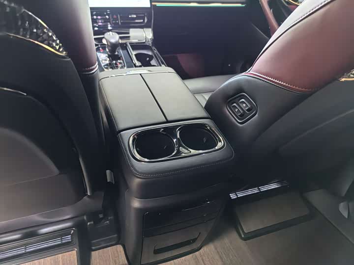 Trumpchi M8 2023 — фото 10