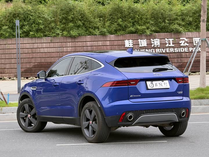 Jaguar E-PACE 2018 P 250 S V — фото 18