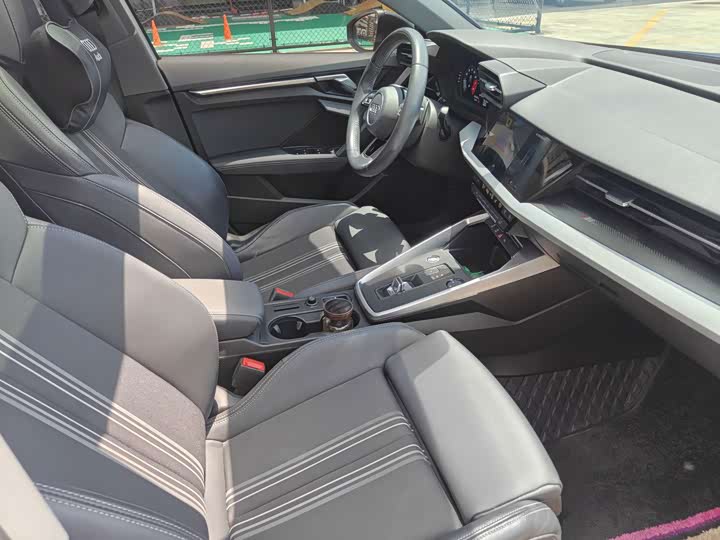 Audi A3 Sportback 35 TFSI спорт — фото 18