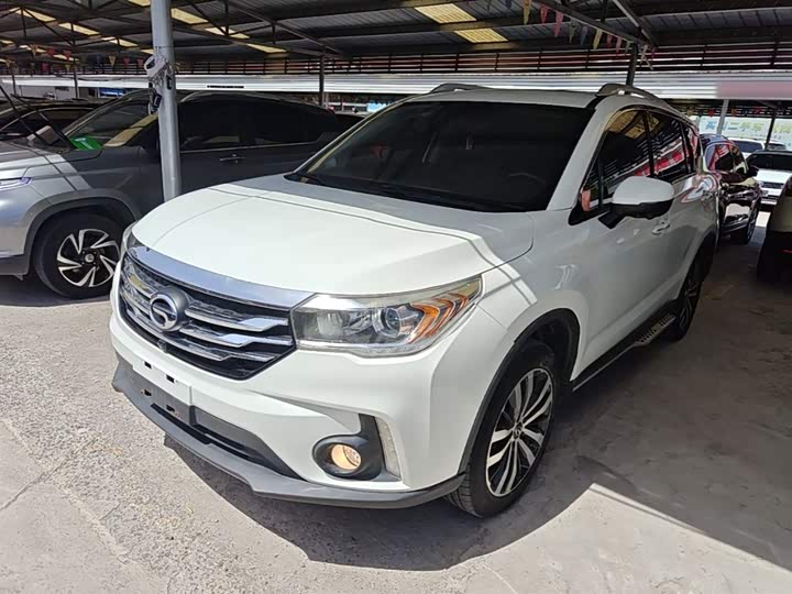 Trumpchi GS4 2017 235 T AT 2 WD — фото 1