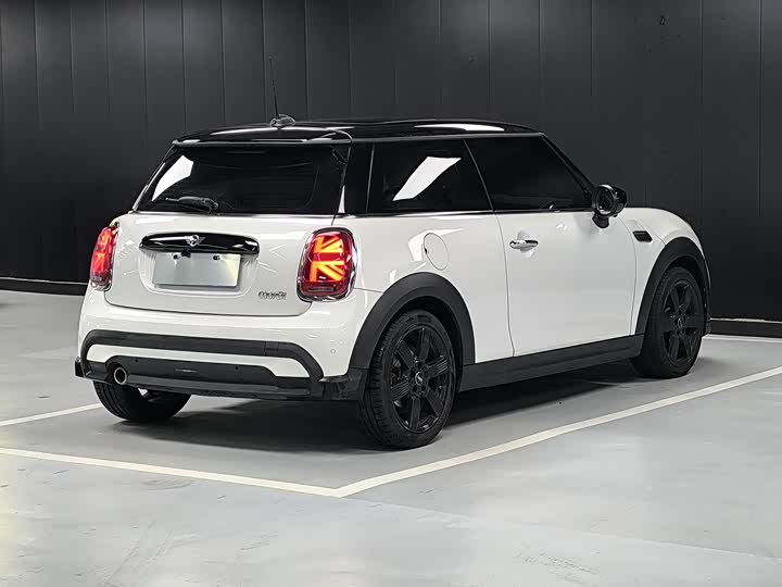 MINI Hatch — фото 17