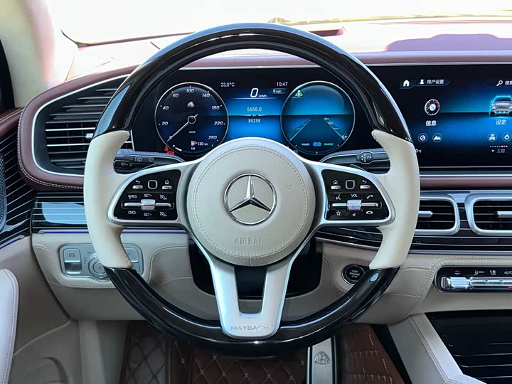 Mercedes-Benz GLS 2023 GLS 450 4 MATIC — фото 13