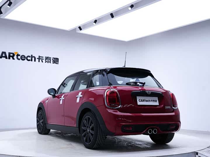 MINI Hatch — фото 12