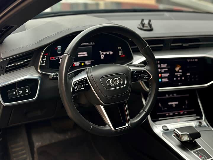 Audi A6L 40 TFSI люкс-динамик — фото 13