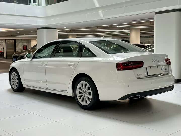 Audi A6L 30 FSI — фото 10
