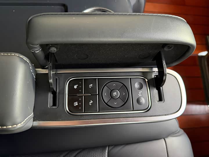 Trumpchi M8 2021 390 T — фото 18