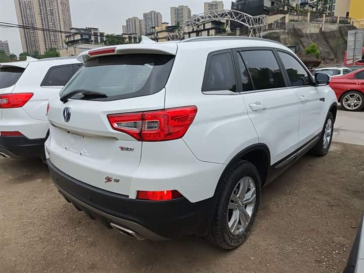 Changan CS75 2017 1.5 T AT — фото 7