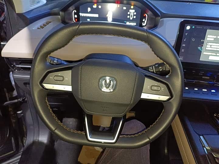 Changan CS55 PLUS 2022 1.5 T DCTPremium — фото 11