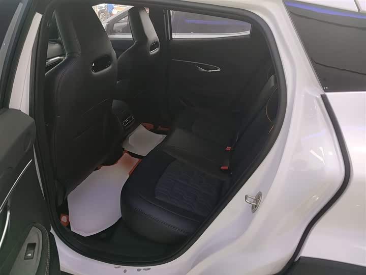Changan UNI-T 2022 1.5 T Flagship — фото 13