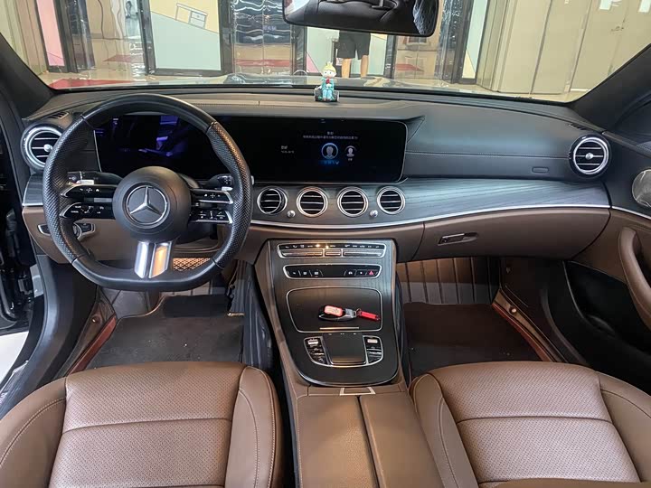 Mercedes-Benz E-Class E 300 L люкс — фото 5