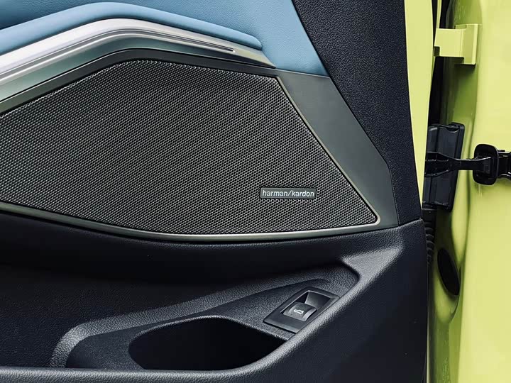BMW M3 2021 M 3 M x Drive — фото 13