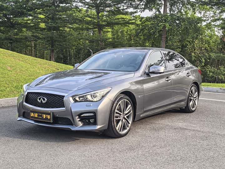 Infiniti Q50L 2015 2.0 T — фото 1