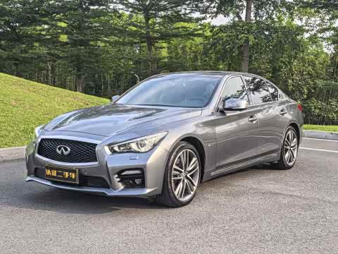 Infiniti Q50L 2015 2.0 T — фото 16