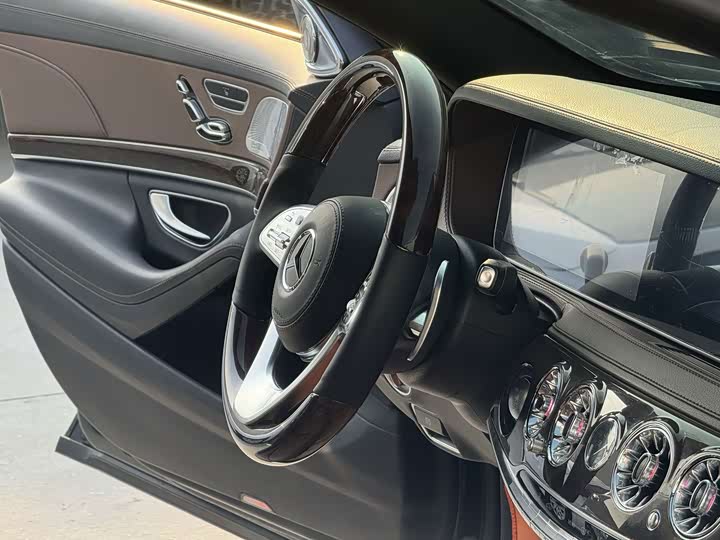 Mercedes-Benz S-Class S 320 L — фото 12