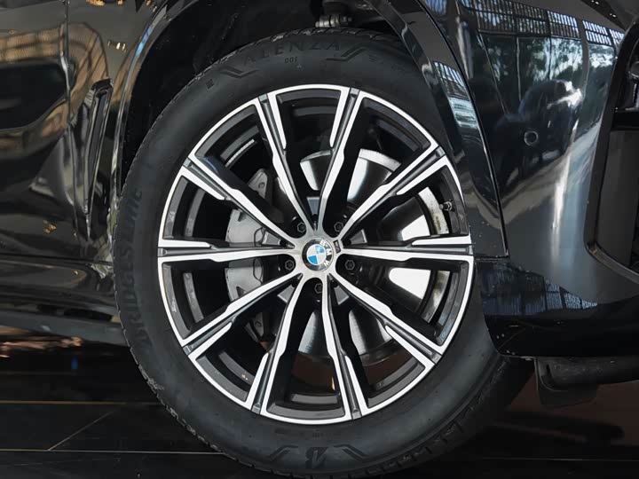 BMW X5 2021 x Drive 40i M — фото 4