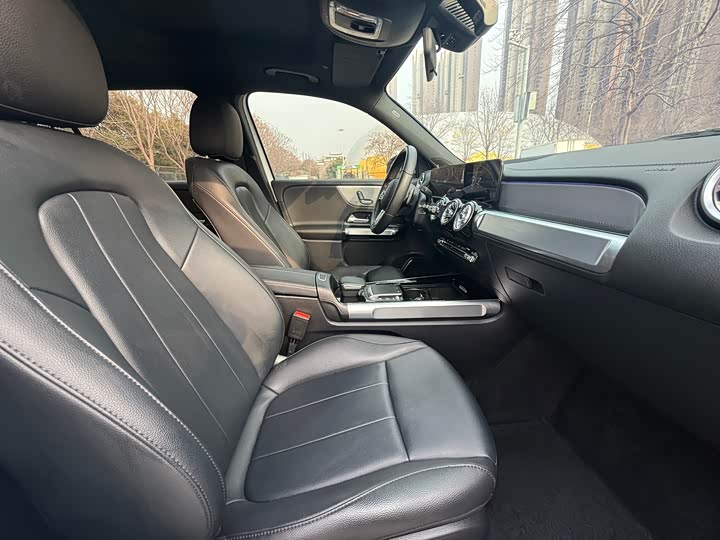 Mercedes-Benz GLB 2023 GLB 200 — фото 7