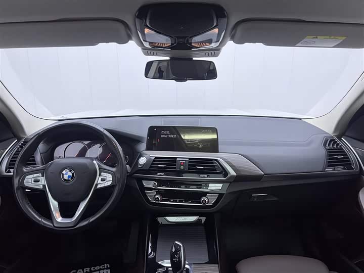BMW X3 2019 x Drive 28i — фото 13