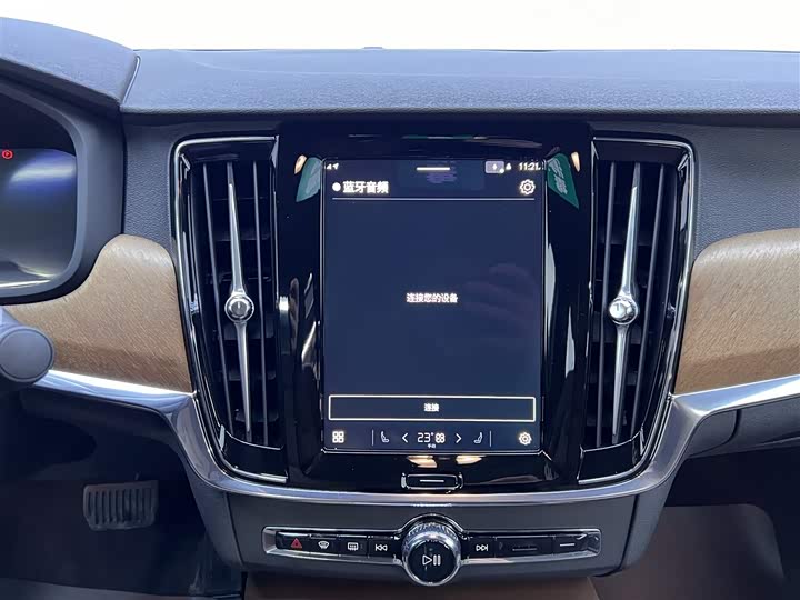 Volvo S90 2025 B 5 — фото 21