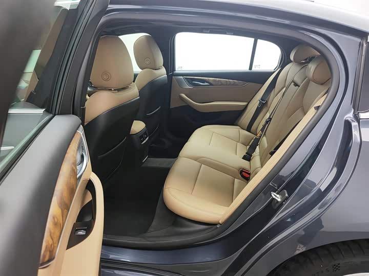 Cadillac CT 5 2021 28 T Premium — фото 15