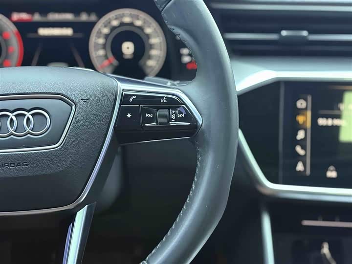 Audi A6L 2019 40 TFSI — фото 24