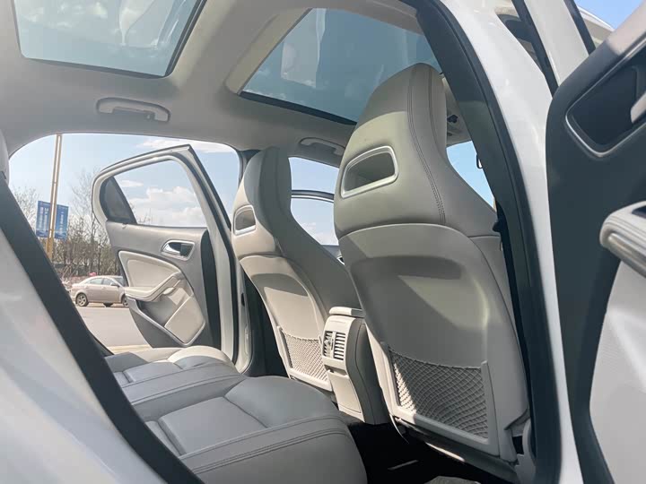 Mercedes-Benz GLA 2016 GLA 220 4 MATIC — фото 16
