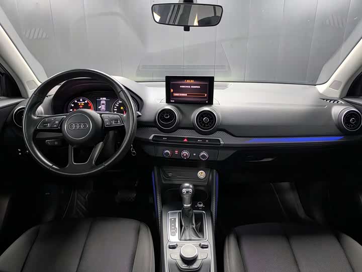 Audi Q2L 2018 35 TFSI VI — фото 7