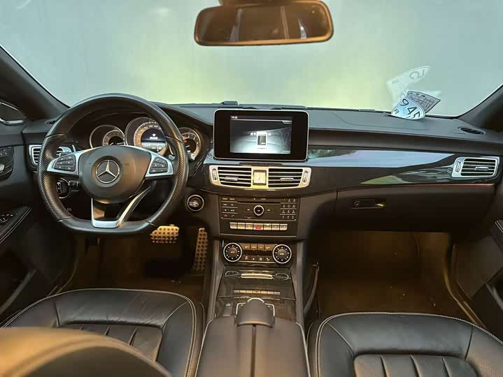 Mercedes-Benz CLS 2017 CLS 320 — фото 6