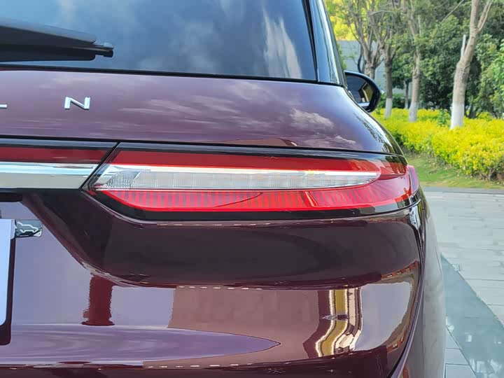 Lincoln Corsair — фото 28
