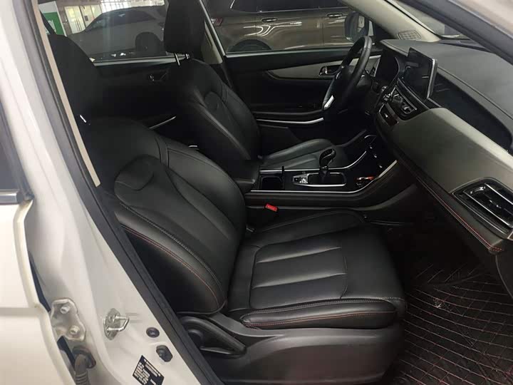 Changan CS75 2020 280 T MT VI — фото 19