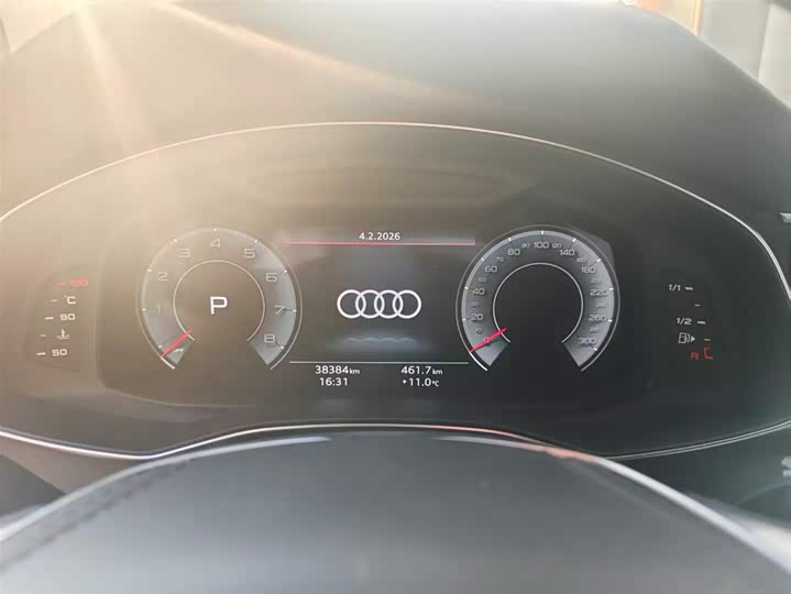Audi A6L 2024 40 TFSI — фото 5