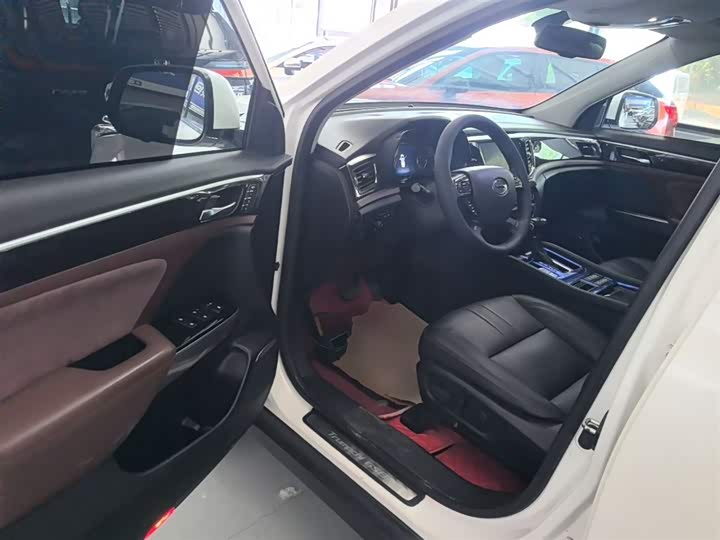 Trumpchi GS8 2017 320 T 2 WD ( ) — фото 12